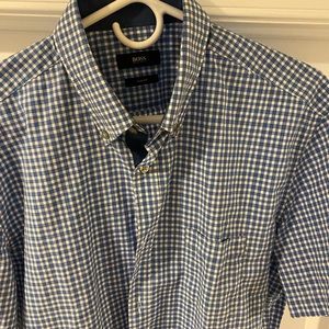 Hugo Boss men’s button up shirt sleeve shirt